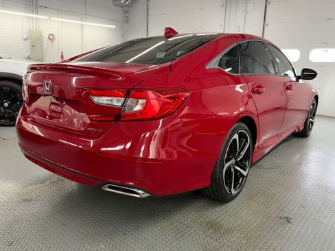 Used 2018 Honda Accord Sport image 8