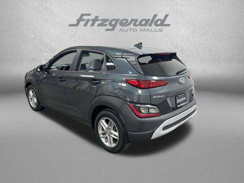 Used 2022 Hyundai Kona SE FWD image 3