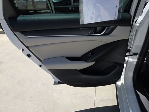 Certified 2020 Honda Accord LX image 12