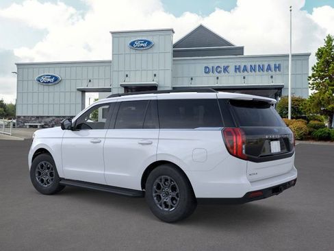 New 2025 Ford Expedition Active image 5