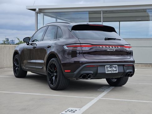Certified 2024 Porsche Macan S image 3