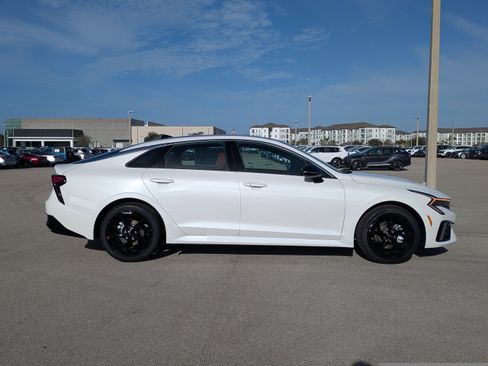 New 2026 Kia K5 GT-Line image 4
