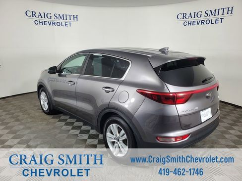 Used 2019 Kia Sportage LX FWD image 3
