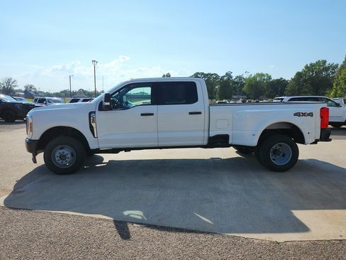 Used 2024 Ford F350 XL w/ FX4 Off-Road Package AWD/4WD image 5