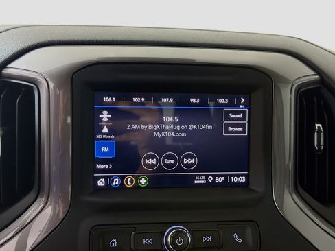 Used 2024 Chevrolet Silverado 1500 Custom RWD image 19