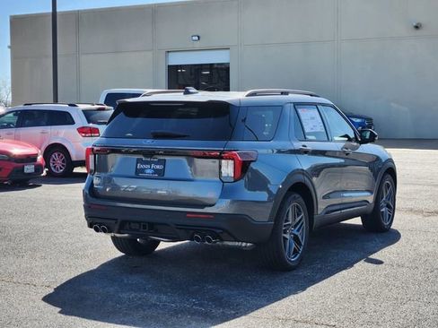 New 2026 Ford Explorer ST image 7