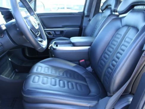Used 2024 Rivian R1S Adventure AWD/4WD image 42
