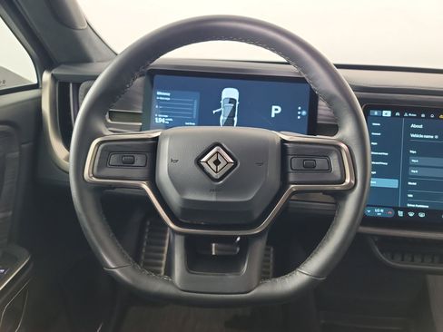 Used 2024 Rivian R1S Adventure AWD/4WD image 28