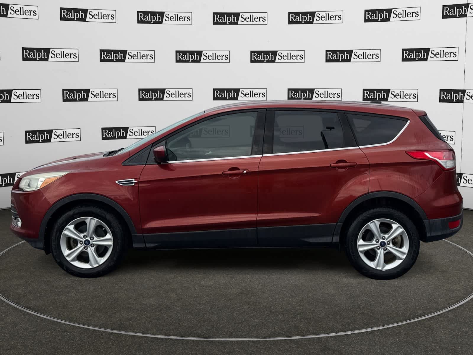 Used 2016 Ford Escape SE FWD image 3
