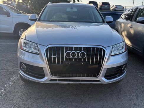 Used 2016 Audi Q5 2.0T Premium Plus w/ Technology Package image 2