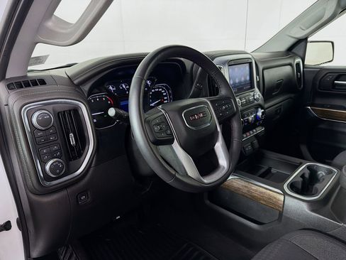 Used 2022 GMC Sierra 1500 Elevation image 10