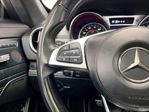 Used 2019 Mercedes-Benz SL 550 SL 550 image 19