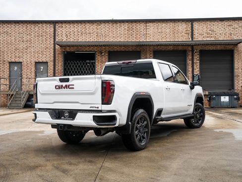 Used 2024 GMC Sierra 3500 AT4 w/ AT4 Premium Plus Package AWD/4WD image 2