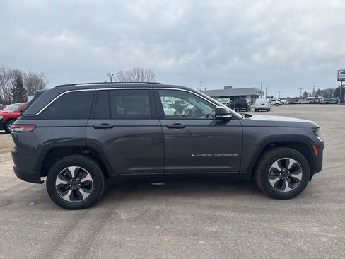 Used 2022 Jeep Grand Cherokee Limited 4xe AWD/4WD image 4