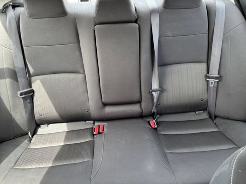 Used 2025 Nissan Altima 2.5 SV FWD image 37