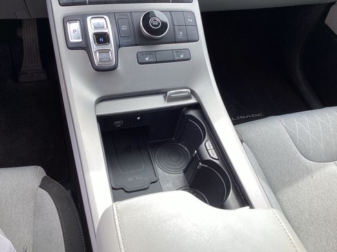 Used 2020 Hyundai Palisade SEL w/ Convenience Package FWD image 18