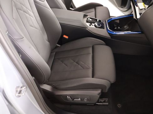 New 2026 BMW X3 xDrive30 w/ Premium Package image 13