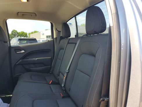 Used 2021 Chevrolet Colorado LT w/ LT Convenience Package AWD/4WD image 10