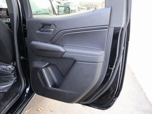 New 2026 GMC Canyon Elevation image 10