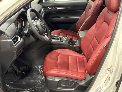 New 2025 MAZDA CX-5 Carbon Edition image 4