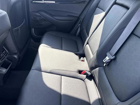 New 2026 Kia Seltos SX image 17