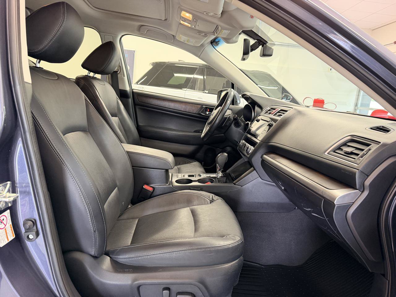 Used 2017 Subaru Outback 2.5i Limited AWD/4WD image 26