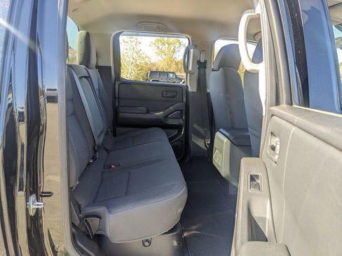 Used 2022 Nissan Frontier S w/ Technology Package image 39