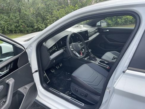 New 2026 Volkswagen Jetta GLI Autobahn FWD image 11