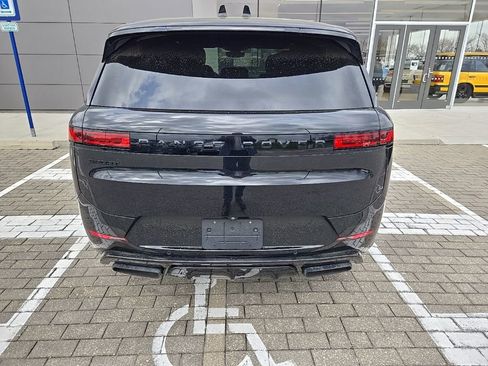 Certified 2024 Land Rover Range Rover Sport Dynamic SE AWD/4WD image 6