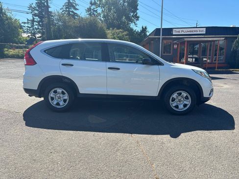 Used 2015 Honda CR-V LX image 8