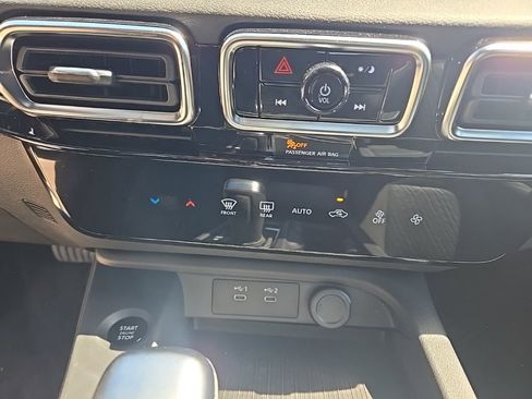 New 2026 Nissan Sentra SV w/ Floor Mat Package image 9