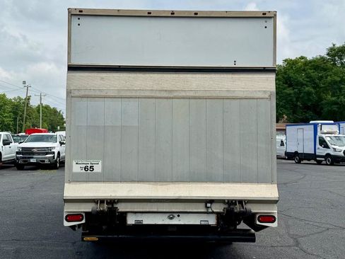 Used 2019 Ford Transit 350 156 DRW RWD image 7