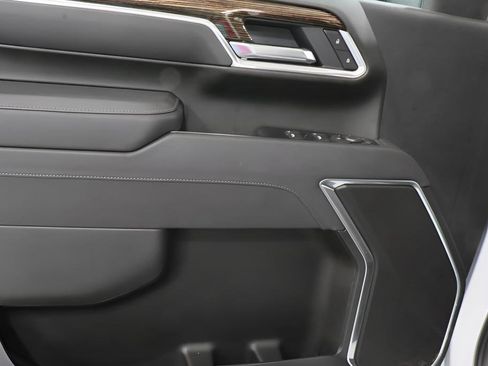 Used 2025 GMC Sierra 3500 SLE w/ SLE Convenience Package image 22