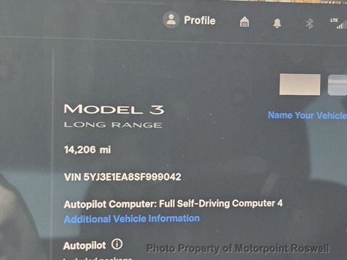 Used 2025 Tesla Model 3 image 3