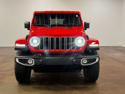 Used 2024 Jeep Wrangler Unlimited Sahara w/ Safety Group AWD/4WD image 28