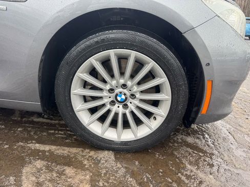 Used 2011 BMW 550i Gran Turismo xDrive image 15