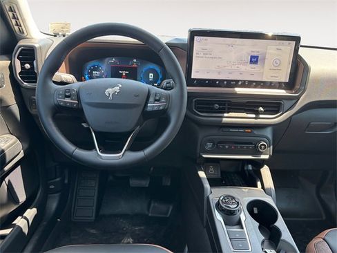 New 2025 Ford Bronco Sport Outer Banks w/ Sasquatch Outer Banks Package image 12