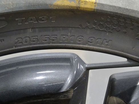 Used 2023 Kia Forte LXS image 39