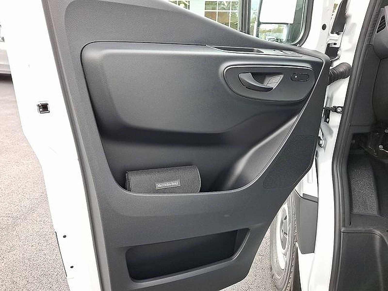 Used 2026 Mercedes-Benz Sprinter 2500 image 15