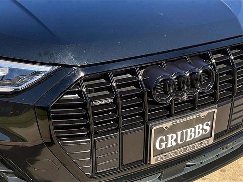 Used 2024 Audi Q3 2.0T Premium Plus image 37