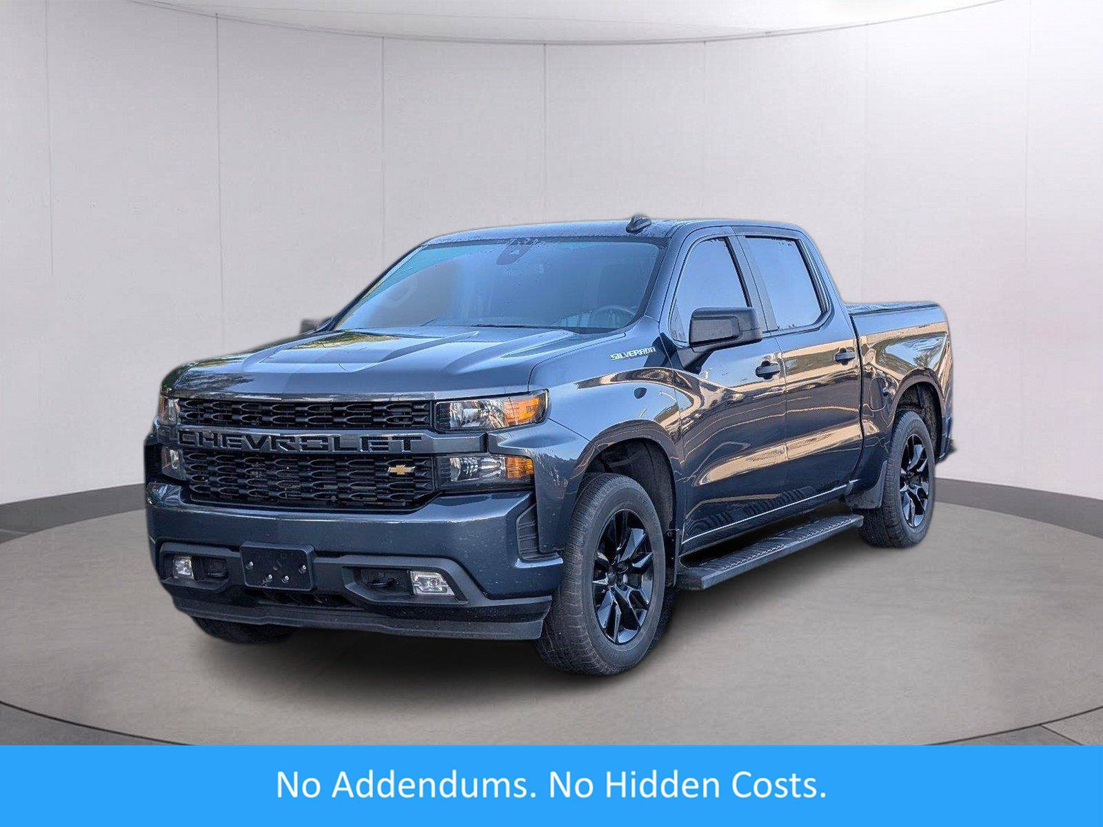 Used 2022 Chevrolet Silverado 1500 Custom w/ Safety Confidence Package RWD image 1