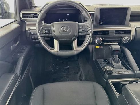 Certified 2024 Toyota Tacoma TRD Off-Road w/ TRD Off Road Upgrade Package AWD/4WD image 24