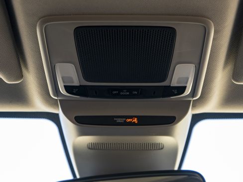 Used 2026 Honda HR-V LX image 36