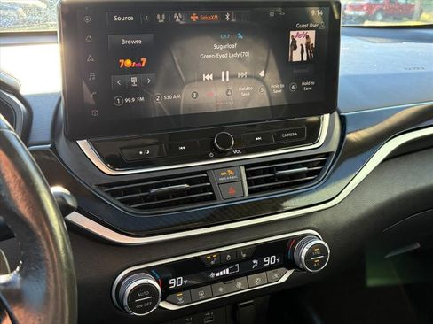 Used 2023 Nissan Altima 2.0 SR image 12