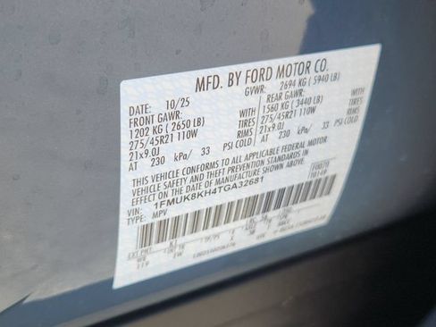 Used 2026 Ford Explorer ST-Line w/ ST-Line Street Pack AWD/4WD image 17
