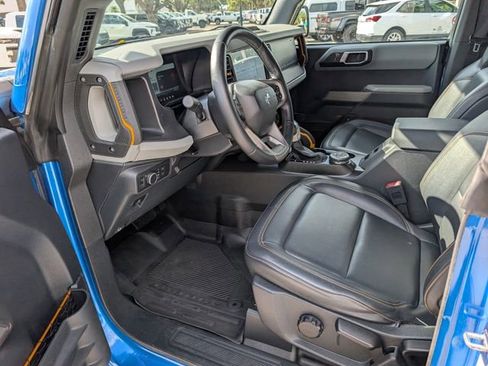 Used 2022 Ford Bronco Badlands image 10