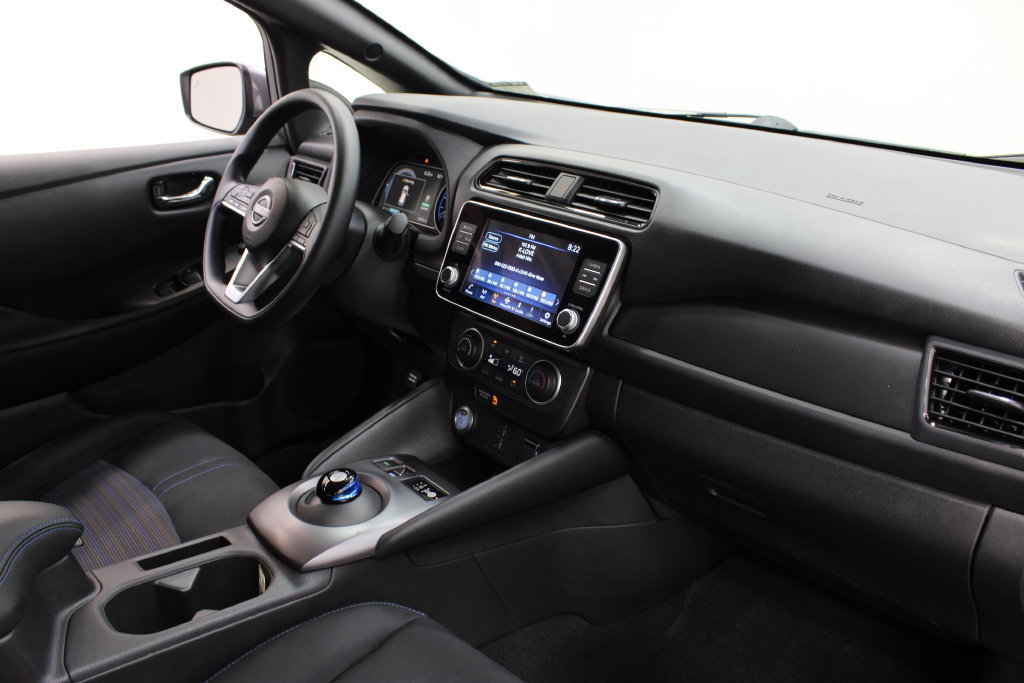 Used 2025 Nissan Leaf S FWD image 23