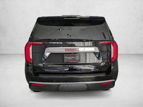 Used 2022 GMC Yukon SLT w/ SLT Premium Package image 7