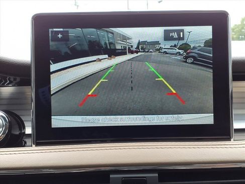 Certified 2022 Lincoln Corsair Standard w/ Equipment Group 101A image 29