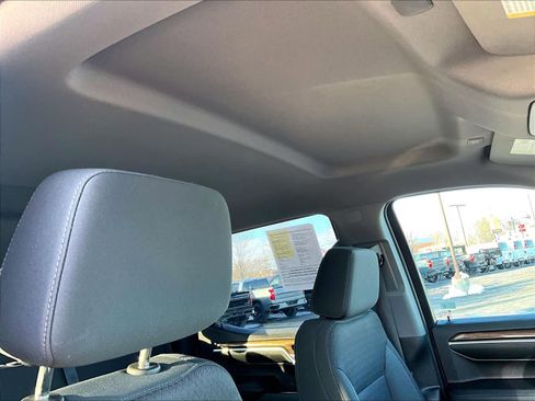 Used 2022 Chevrolet Silverado 1500 LT image 22